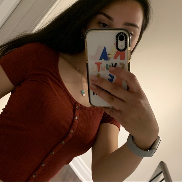 ADORABLE GARAGE TOP 🍂 - Picture 3 of 3